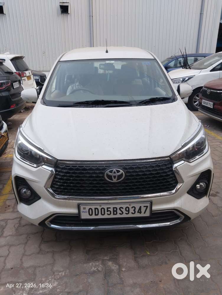 Toyota Rumion G Petrol Automatic Dual Tone, 2024, Petrol