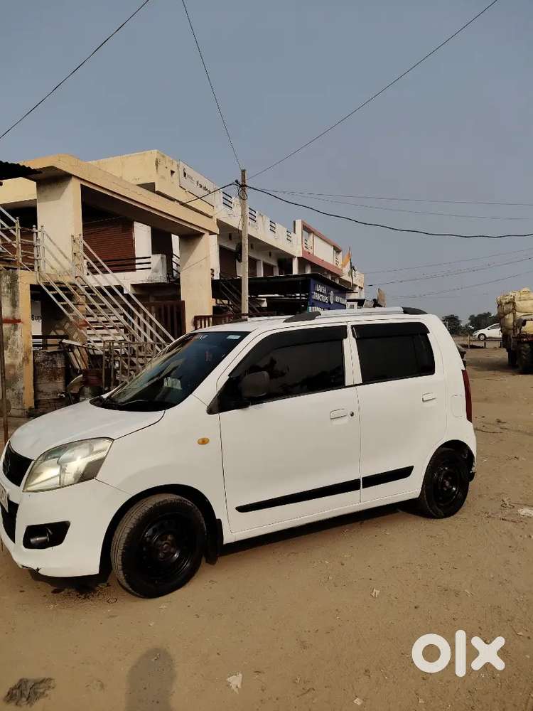 Maruti Suzuki Wagon R 1.0 2016u