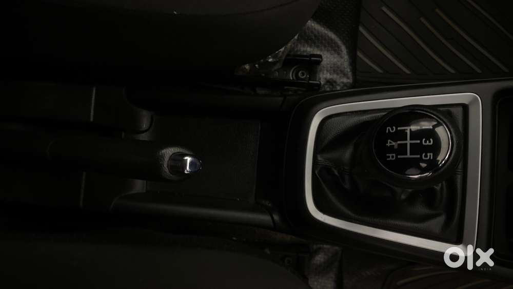 Maruti Suzuki Swift Vxi, 2018, Petrol