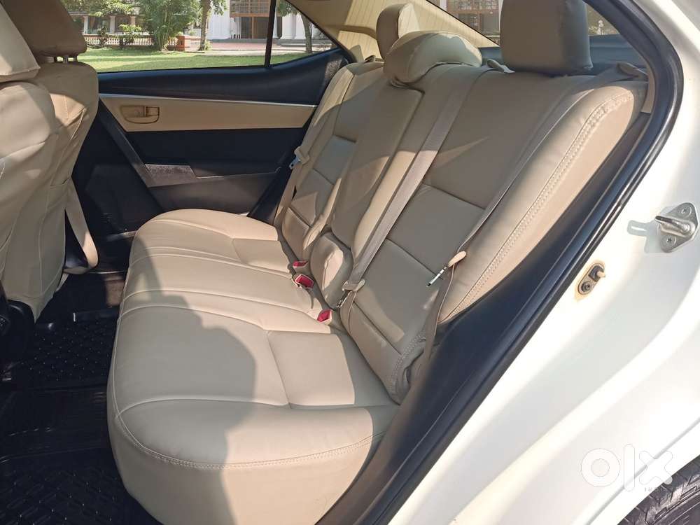 Toyota Corolla Altis 1.8 J, 2018, Petrol