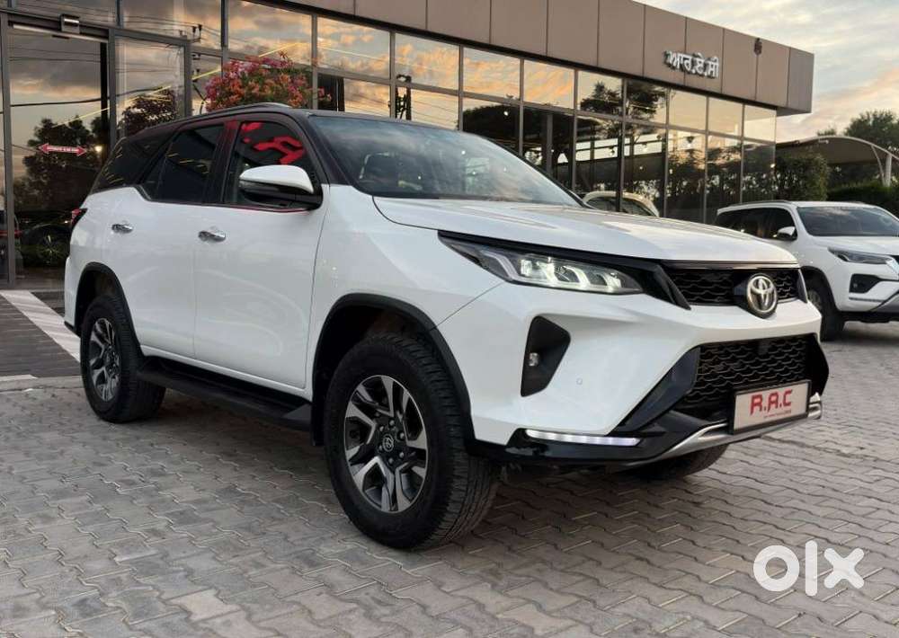 Toyota Fortuner Legender 4x2 At 2.8, 2025, Diesel