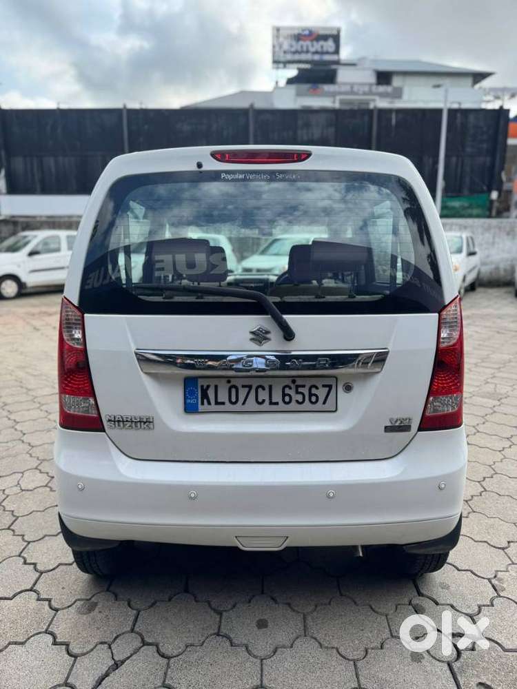 Maruti Suzuki Wagon R 1.0 Vxi Amt, 2017, Petrol