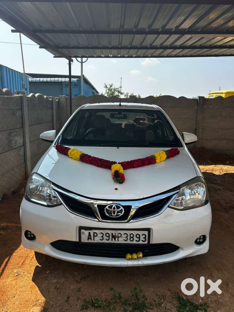Toyota Etios 2015 Diesel Well Maintained