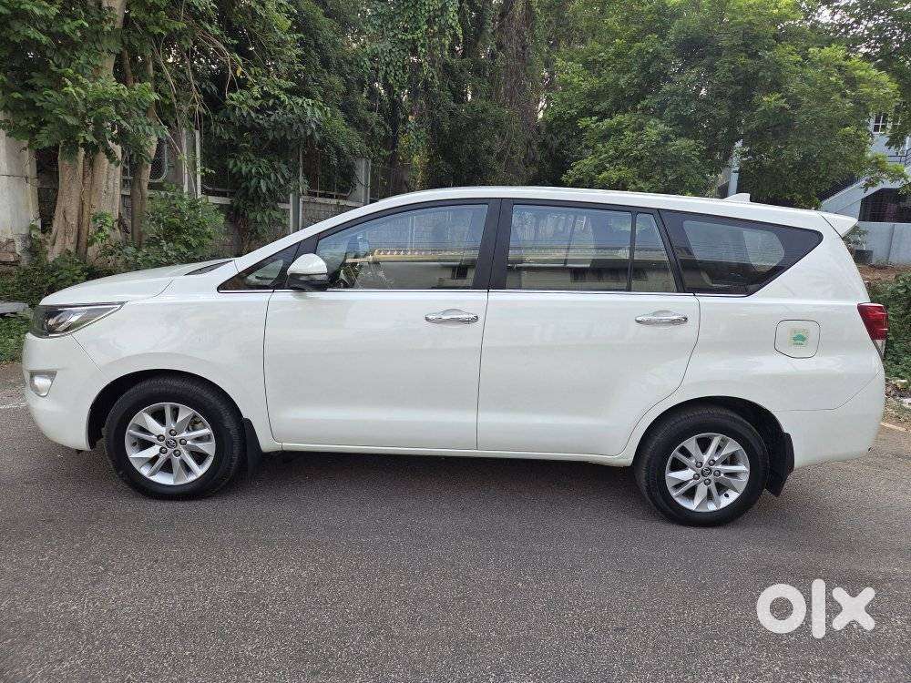 Toyota Innova Crysta 2.4 V, 2019, Diesel