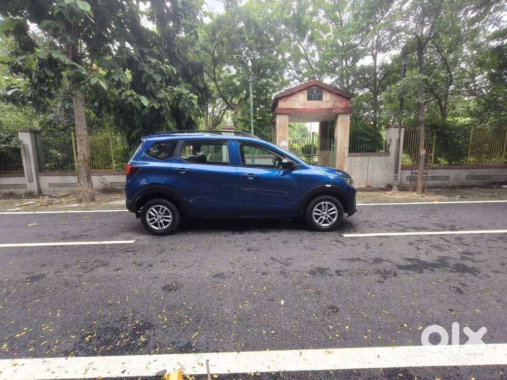 Renault Triber Rxl, 2022, Petrol