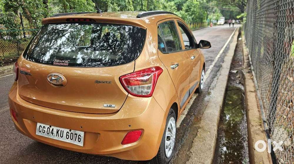Hyundai Grand I10 Sportz, 2013, Petrol