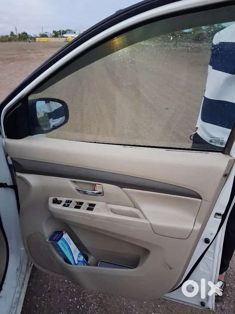 2023 Maruti Ertiga Vxi Manual Car