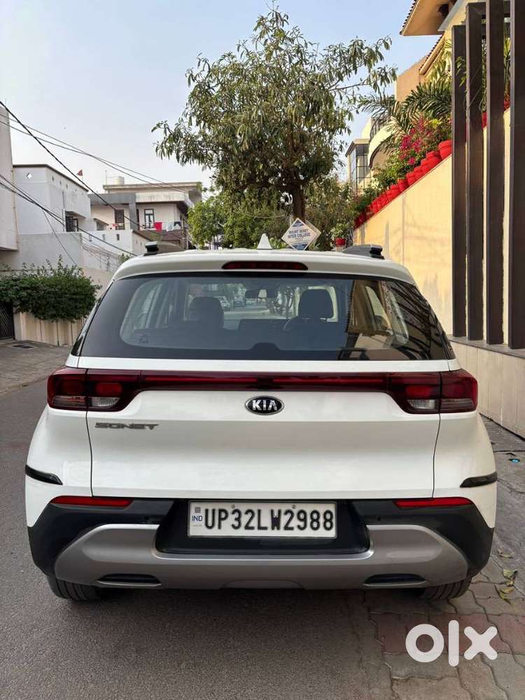 Kia Sonet, 2021, Petrol
