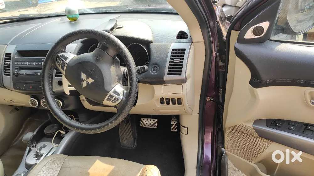 Mitsubishi Outlander 2010 Year All Pepar Ok Karke With Transfer