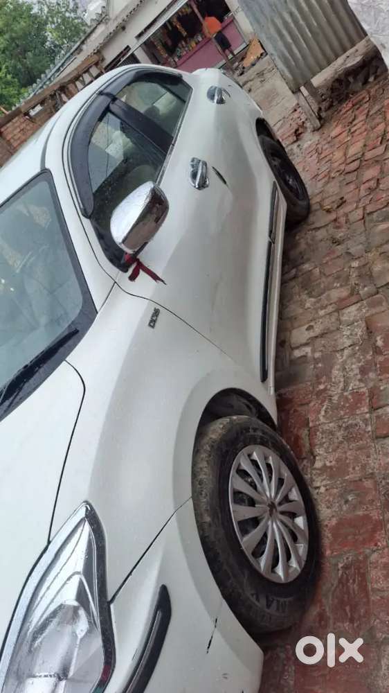 Maruti Suzuki Dzire 2018 Diesel 65584 Km Driven