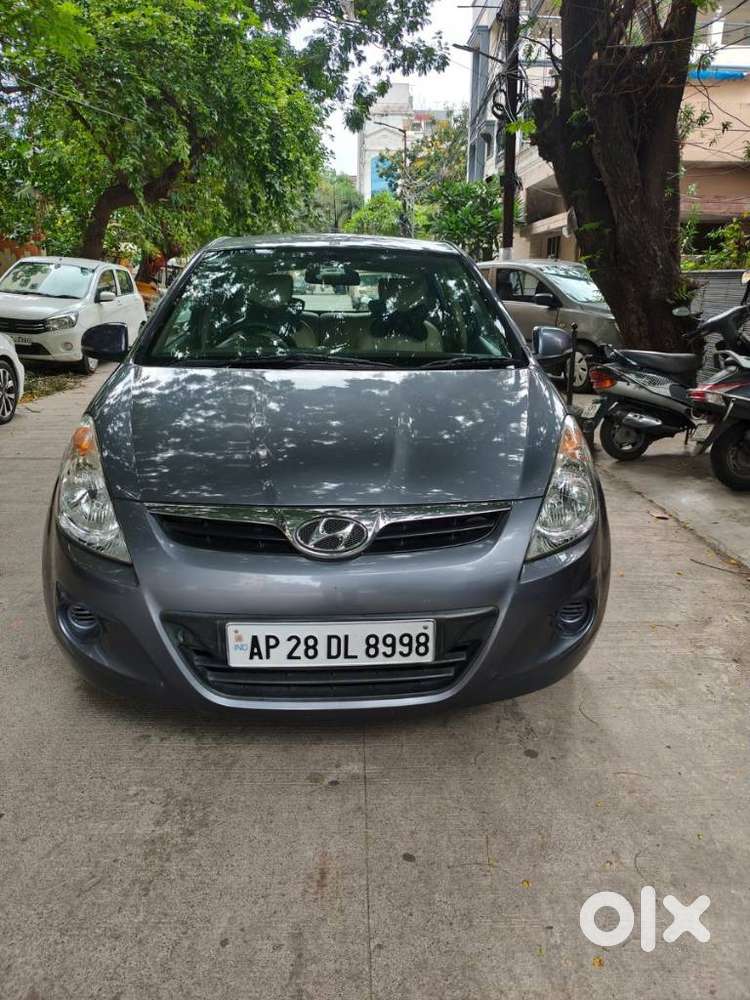 Hyundai I20 Sportz 1.2 Bs-iv, 2011, Diesel