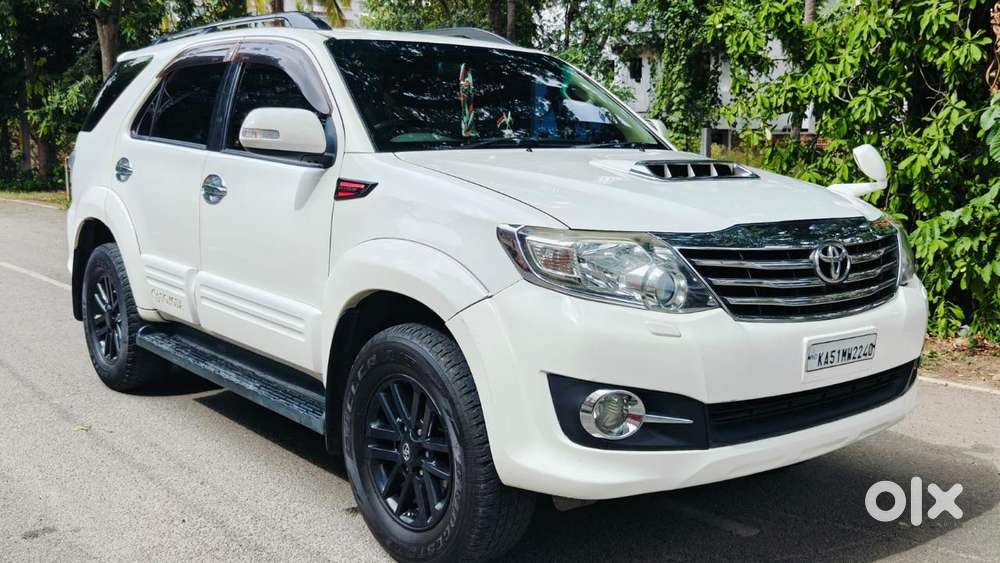 Toyota Fortuner 4x4 Mt, 2013, Diesel