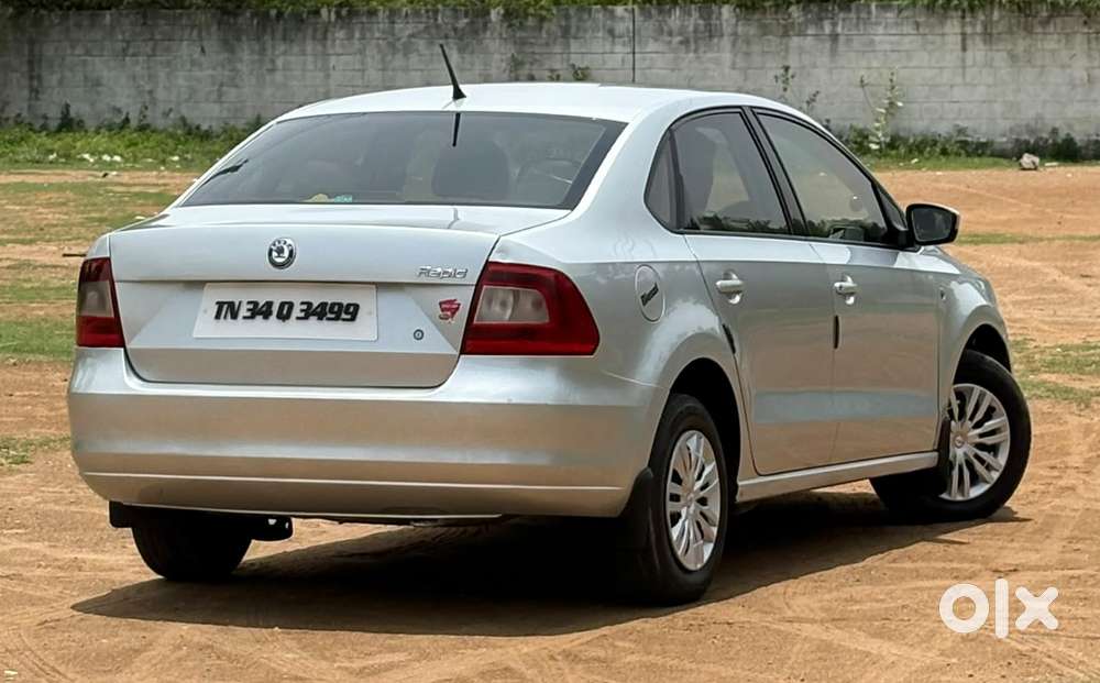 Skoda Rapid 1.6 Tdi Ambition Plus, 2013, Diesel