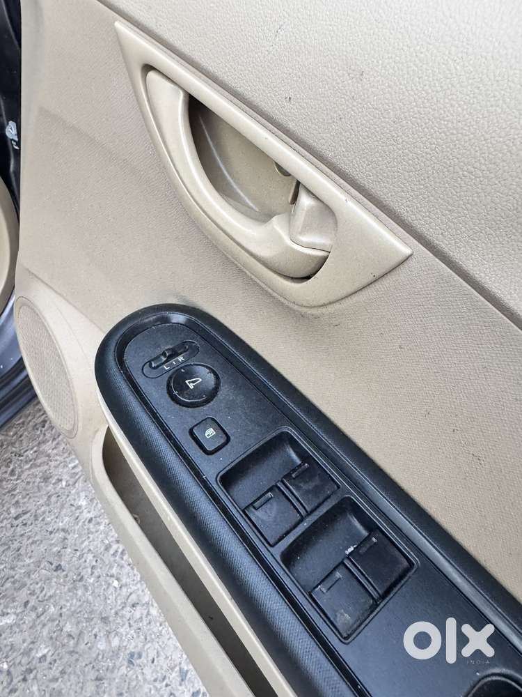 Honda Amaze S I-vtec, 2017, Petrol