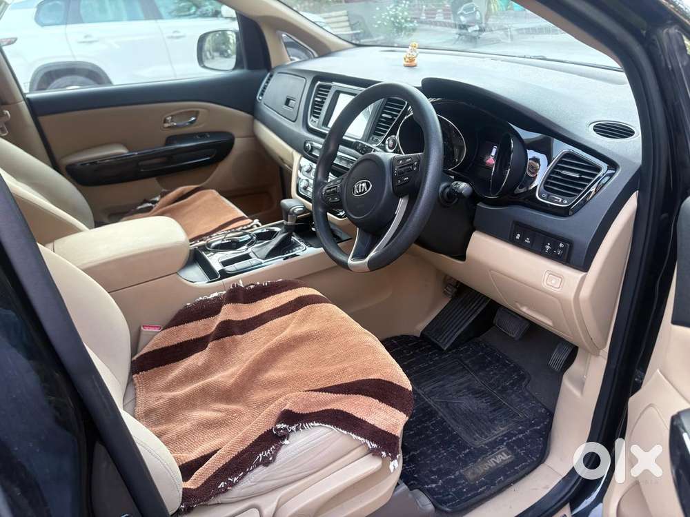 Kia Carnival Prestige, 2021, Diesel