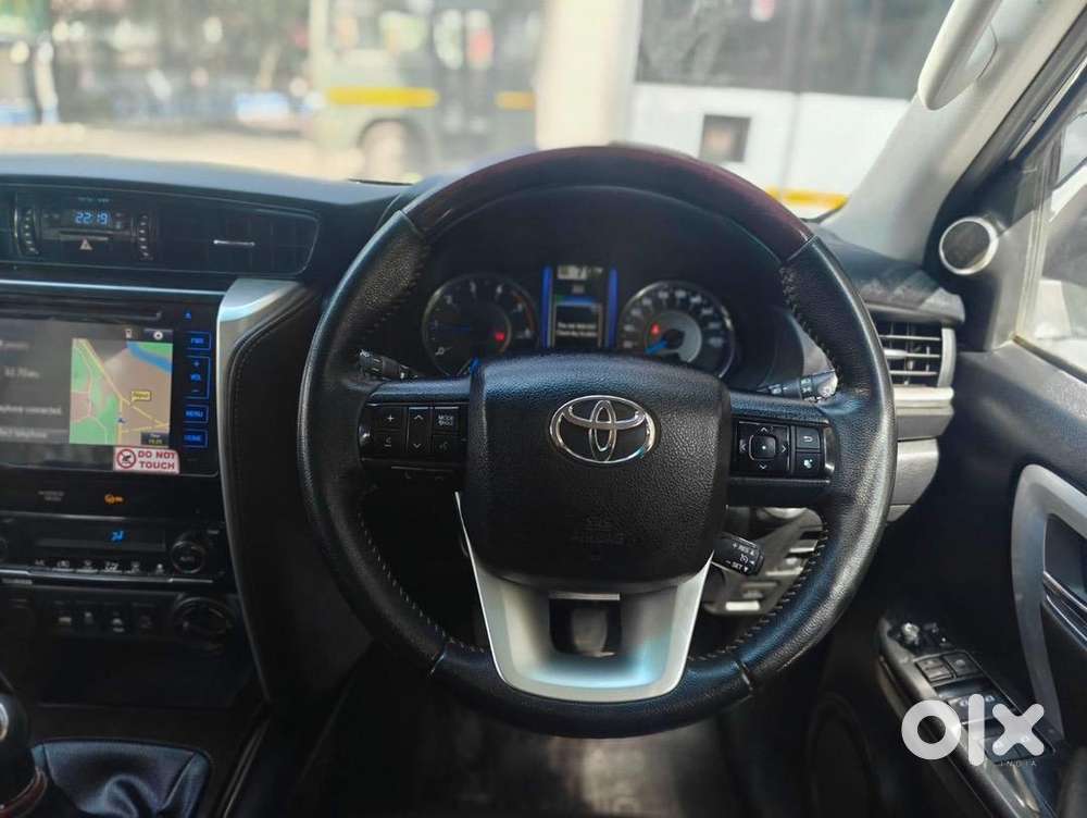 Toyota Fortuner 2017 Diesel 4*4 Manual Less Driven