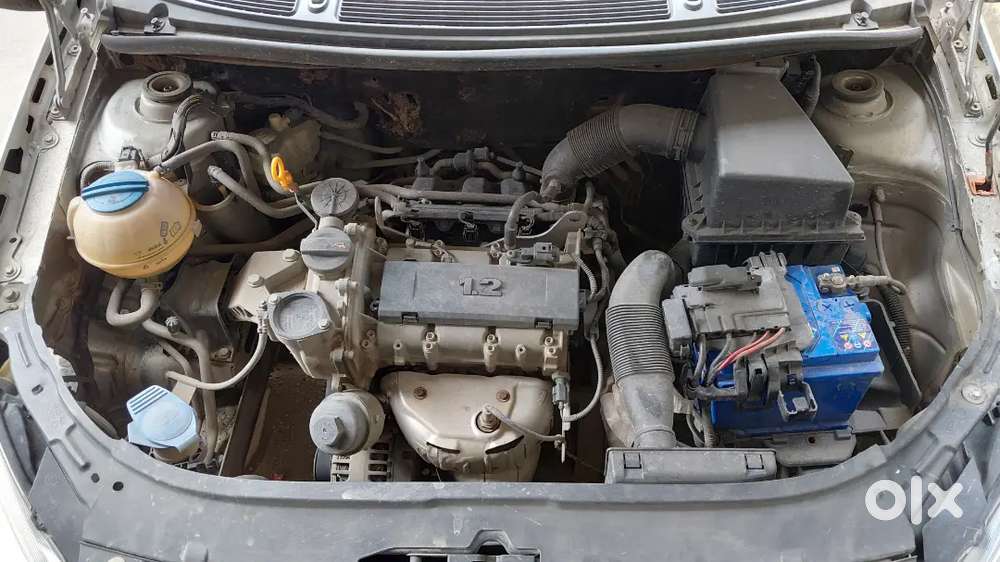 Skoda Fabia 2013.8.12. Ki Hai  83000 Km Gadi Mai Koi Bhi Kami Nhai Hai