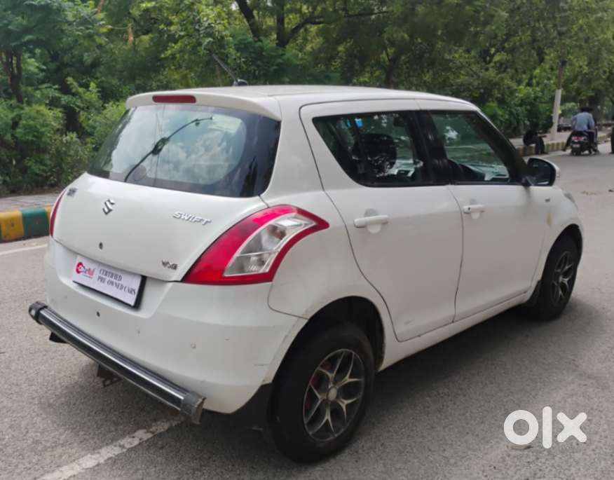 Maruti Suzuki Swift Vxi, 2015, Petrol