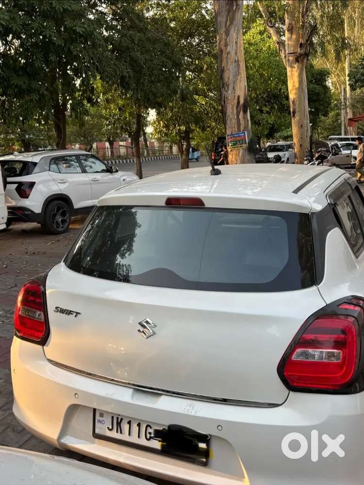 Maruti Suzuki Swift Vxi 2023