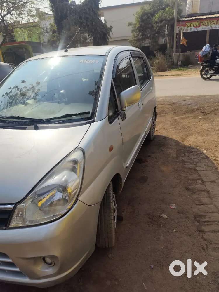 Maruti Suzuki Estilo 2013