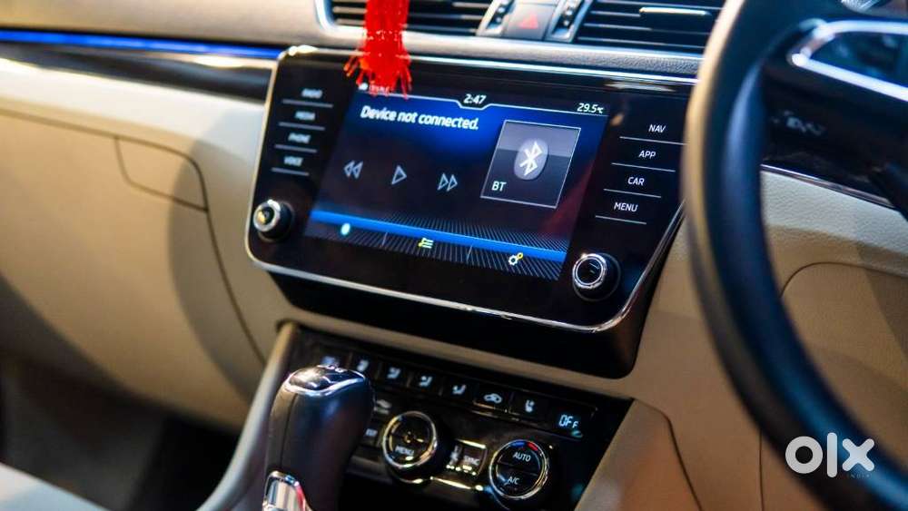 Skoda Superb 2.0 L&k Tsi At, 2021, Petrol