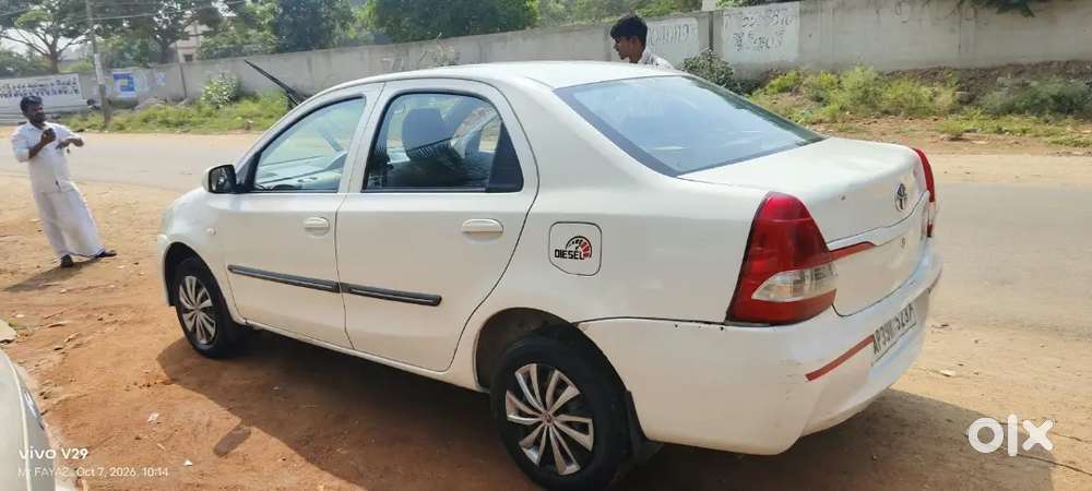 Toyota Etios Cross 2017
