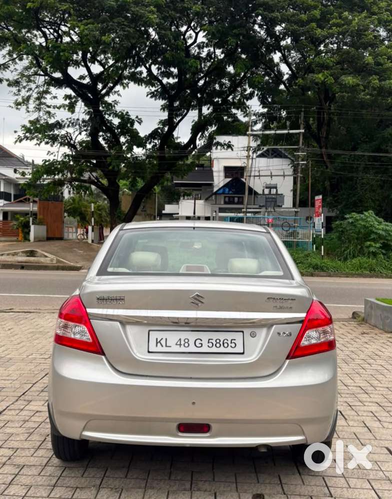 Maruti Suzuki Dzire 1.2 Vxi, 2014, Petrol
