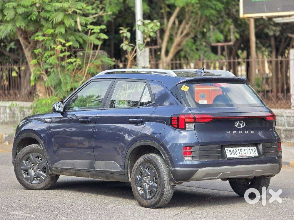 Hyundai Venue S 1.2 Petrol, 2023, Petrol