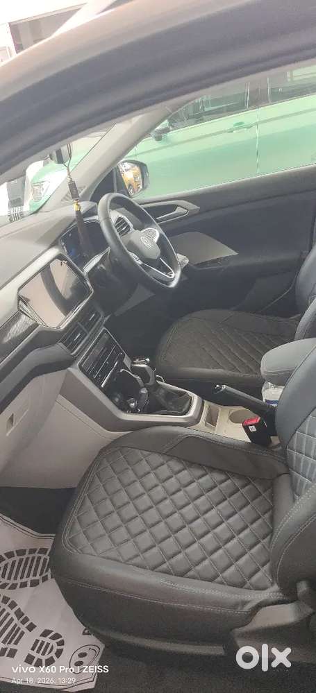Volkswagen Taigun Highline Plus Automatic 2025 Petrol 7200 Km Driven