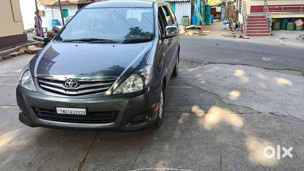 Toyota Innova 2.5 V 7 Str, 2011, Diesel