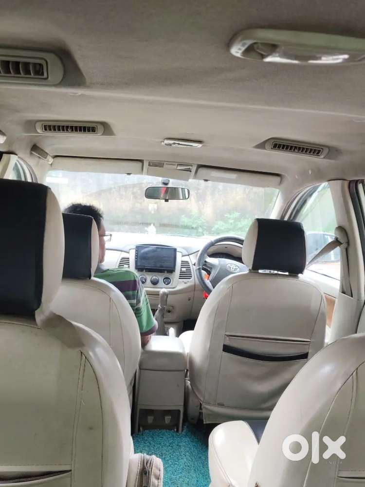 Toyota Innova 2012 Diesel Car