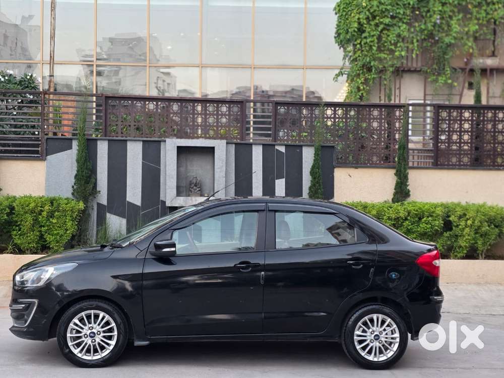 Ford Figo Petrol Titanium, 2018, Petrol