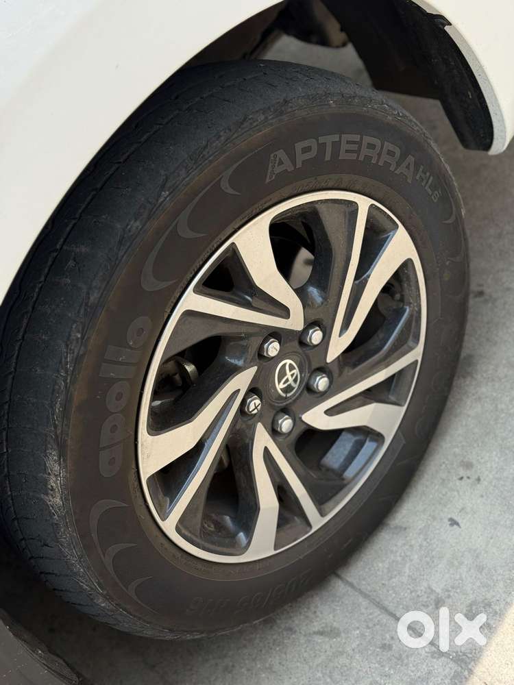 Toyota Innova Crysta 2.4 V 7 Str, 2023, Diesel