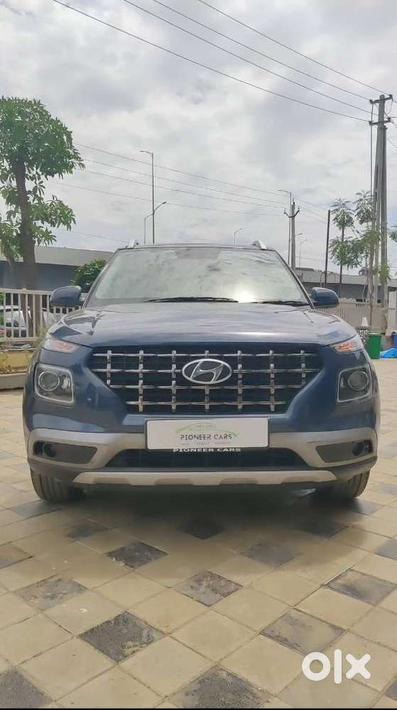 Hyundai Venue, 2021, Petrol