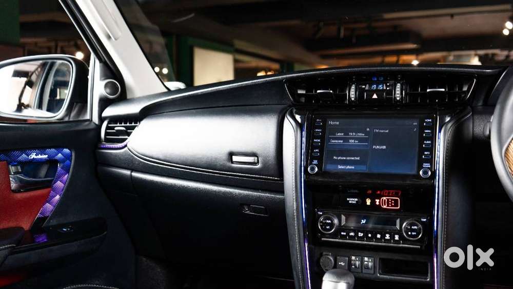 Toyota Fortuner Leader Edition (at), 2025, Diesel