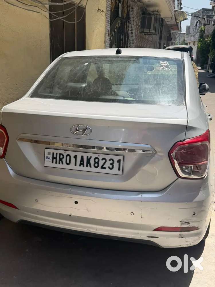 Hyundai Xcent 2016