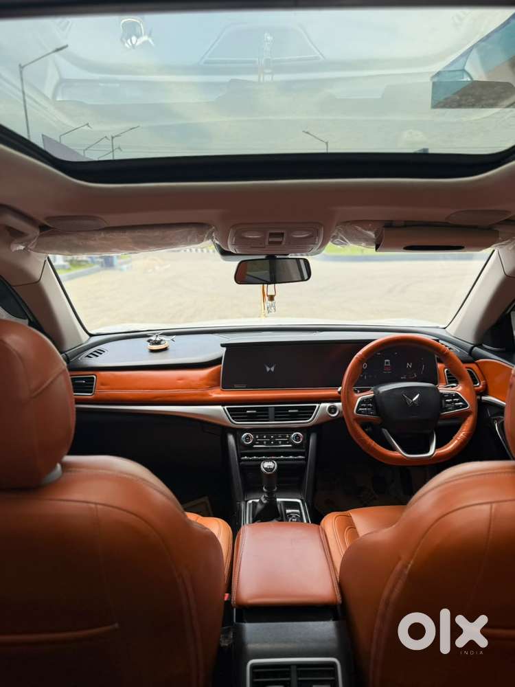 Mahindra Xuv700 2.2 Ax 7 Diesel Mt Str, 2024, Diesel