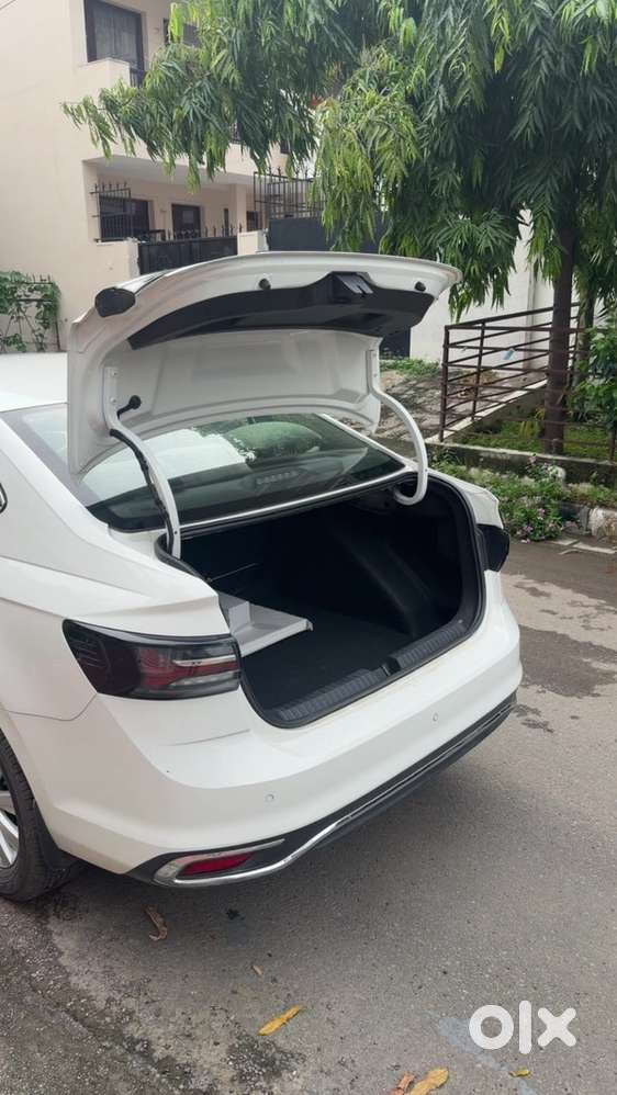 Volkswagen Virtus 2025 Petrol Automatic Brand New Car