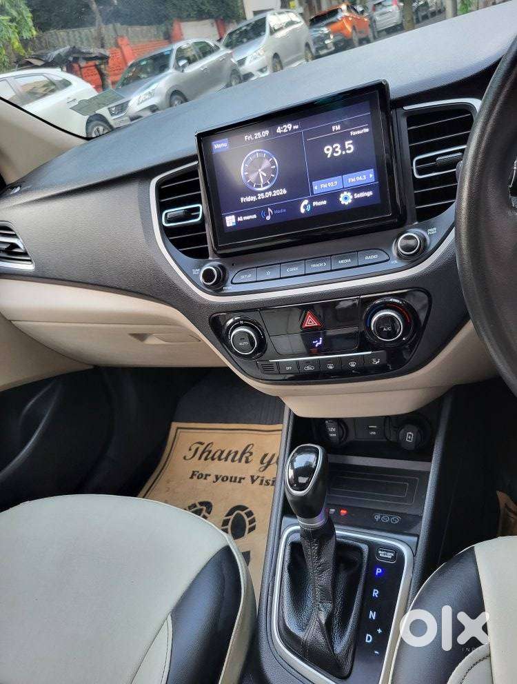 Hyundai Verna Sx 1.5 Petrol Ivt, 2022, Petrol