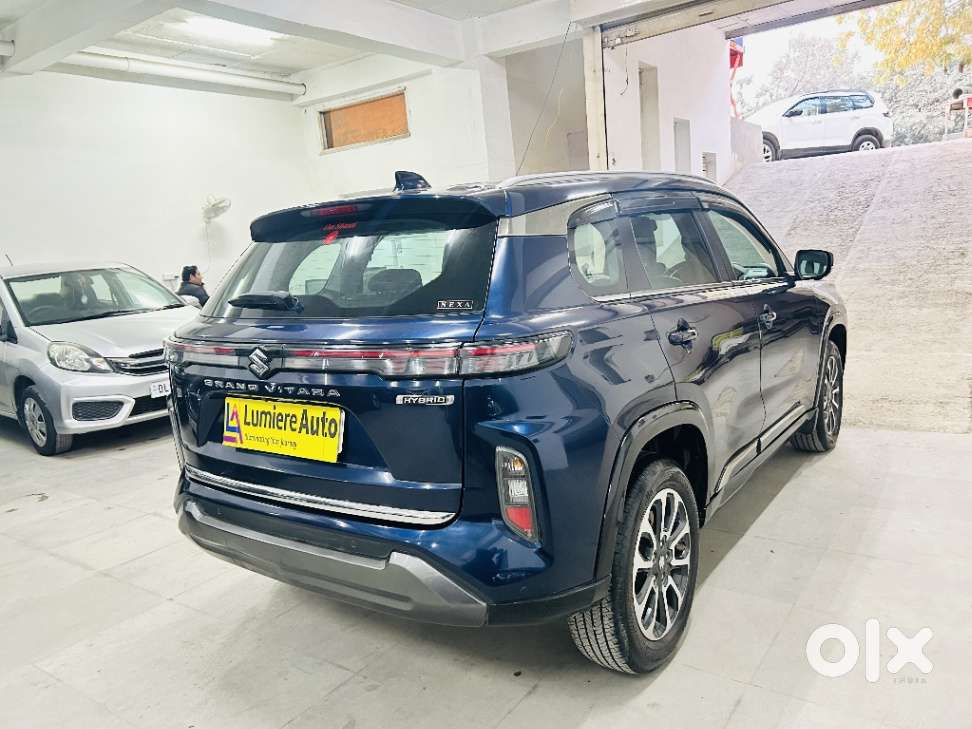 Maruti Suzuki Grand Vitara 1.5 Alpha Smart Hybrid Dual Tone At, 2023..
