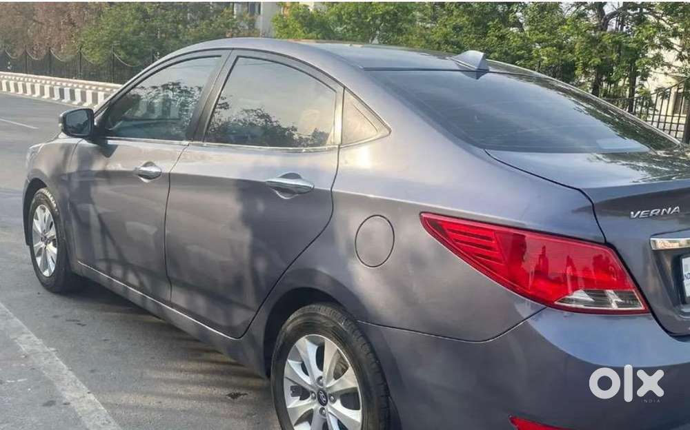 Hyundai Car 2015 Petrol