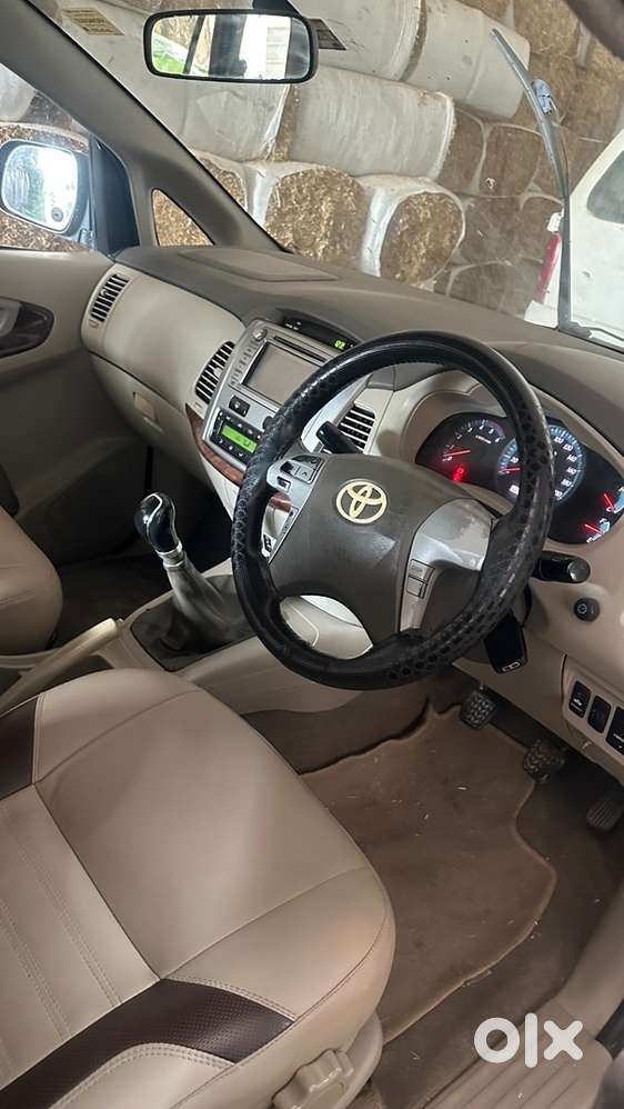 2014 Toyota Innova Diesel 2nd Owner