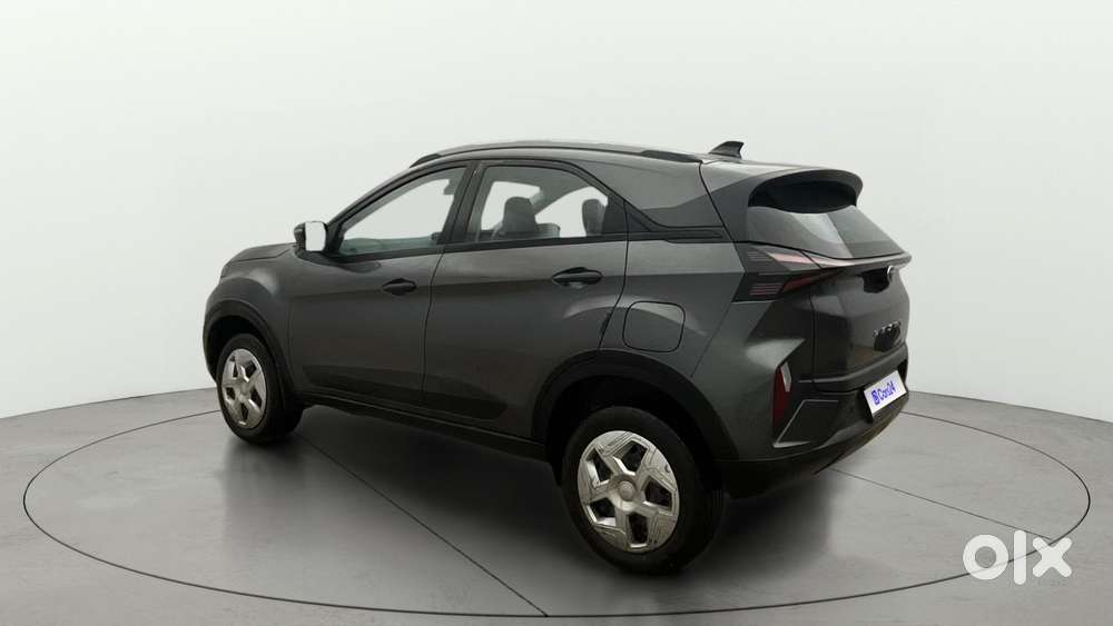 Tata Nexon Pure (s) 1.2 Petrol 6amt, 2024, Petrol