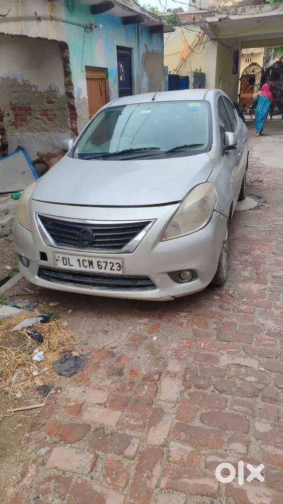 Nissan Sunny Petrol 2012