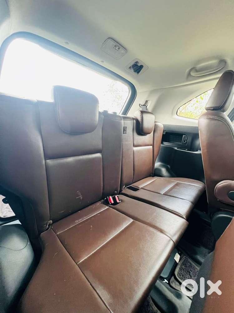 Toyota Innova Hycross 2.0 Zx Hybrid 7 Str, 2024, Petrol