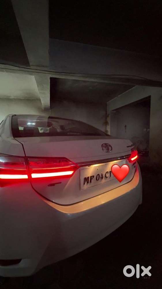 Toyota Corolla Altis 2017 Petrol Well Maintained