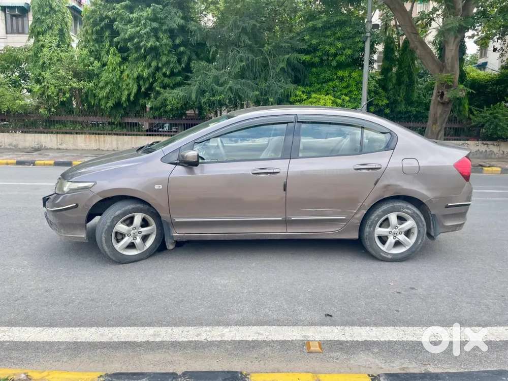 Honda City Petrol Mt 2012 Variant