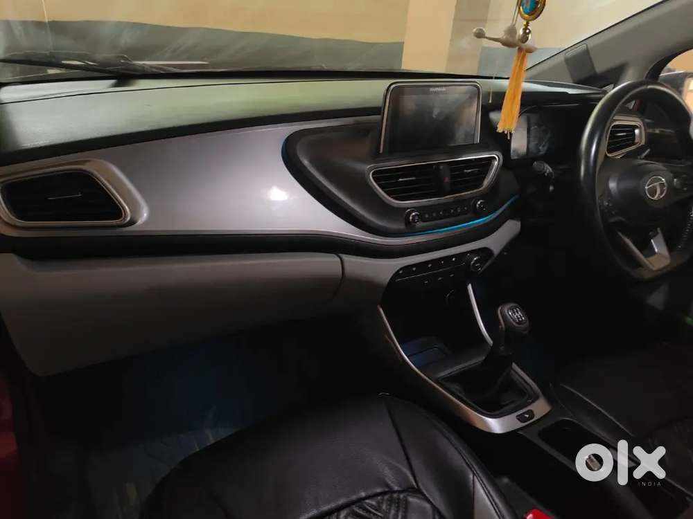 Tata Altroz Xz Petrol - 2021