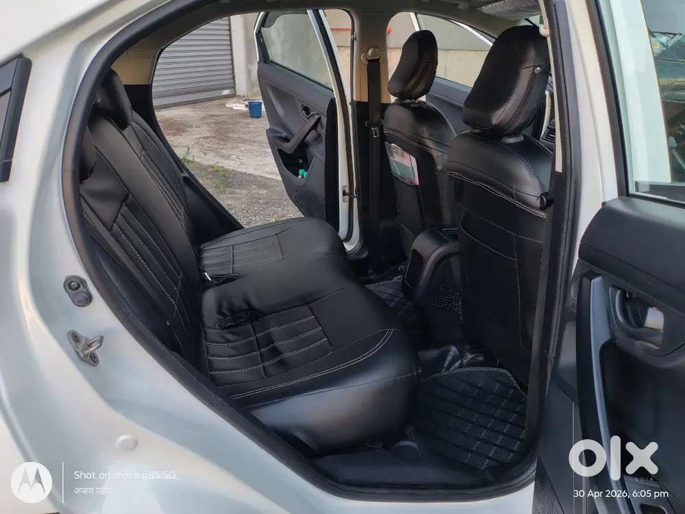 Urgent Sale: Tata Nexon Icng, Like New Condition