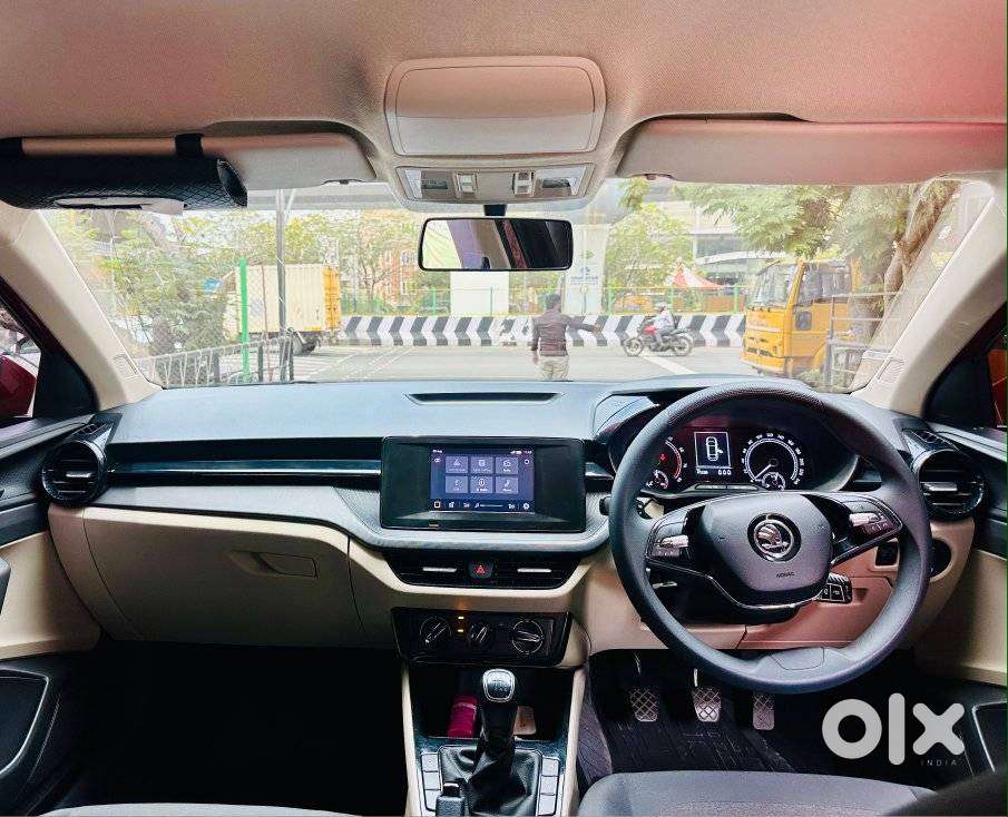 Skoda Slavia, 2022, Petrol